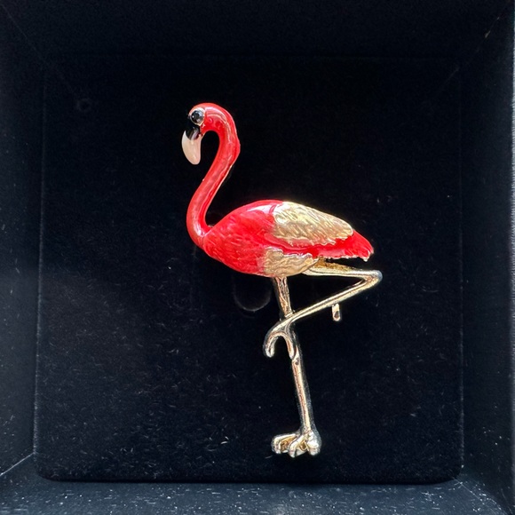 Pink Teardrop Flamingo 🦩 Brooch - Picture 6 of 7